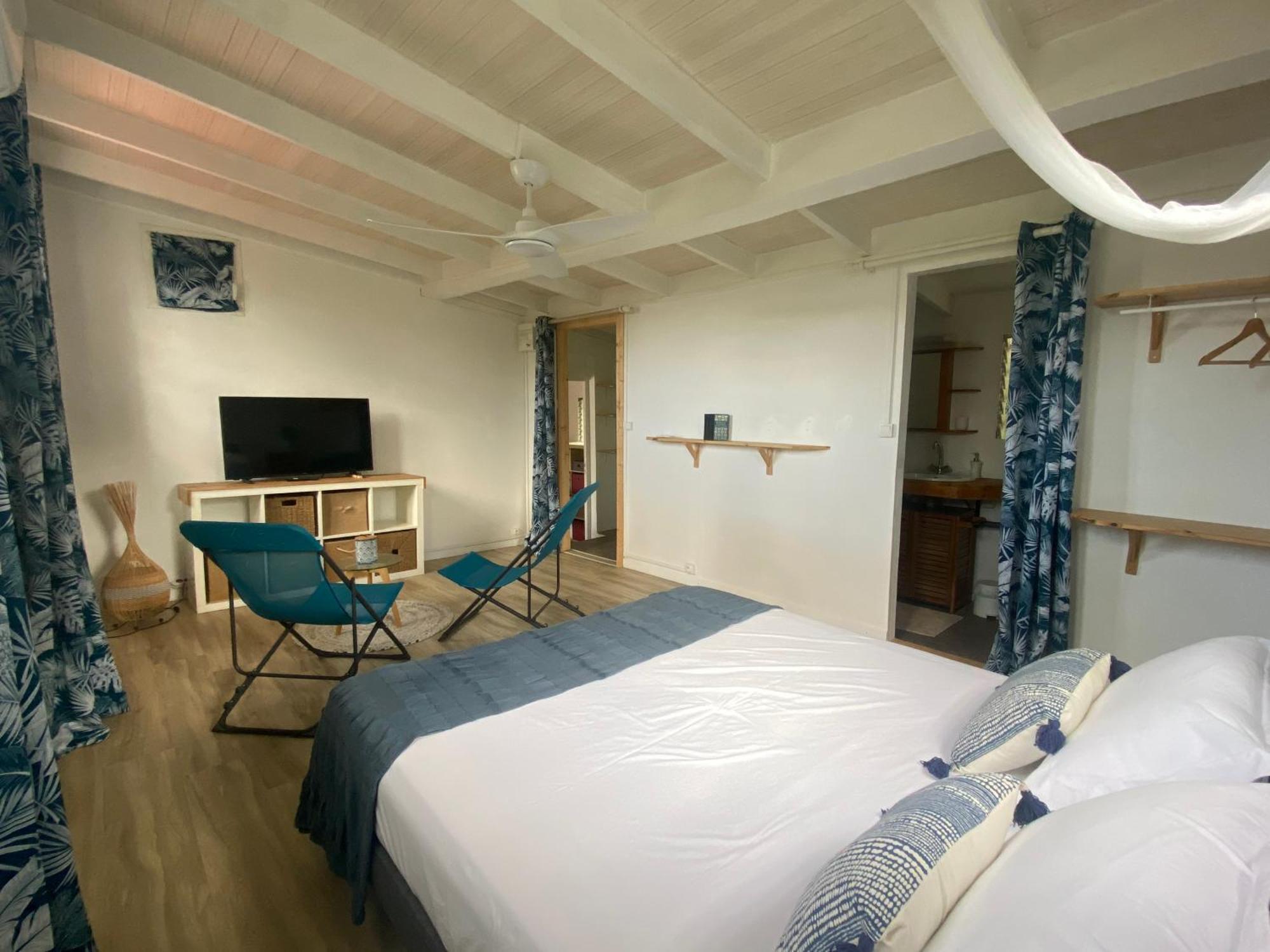 Notre Vie La Bed & Breakfast เลอ โฮแบร์ ภายนอก รูปภาพ